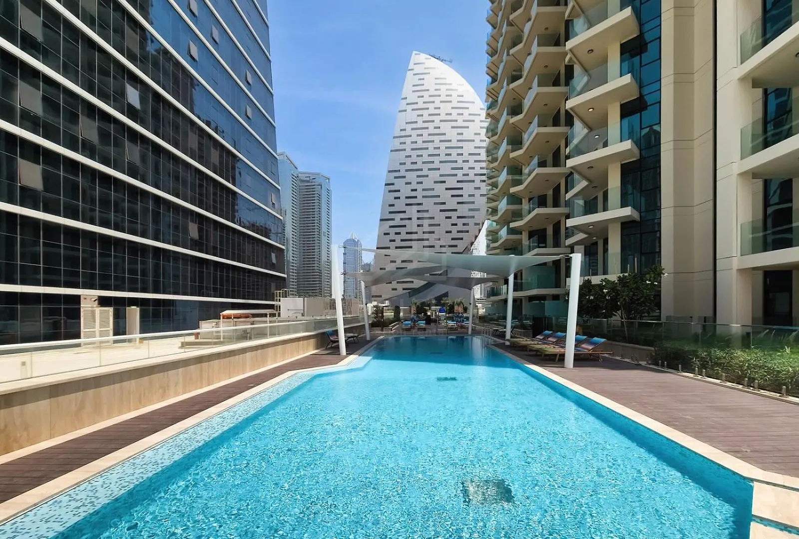 2Br Apartment In Missoni Dubai
