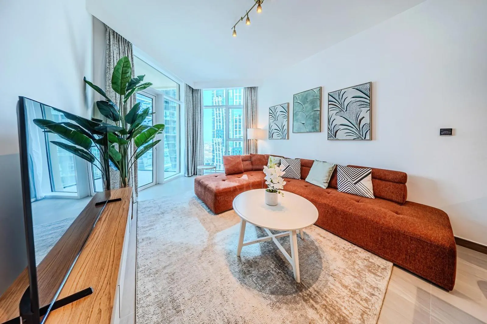 2Br Apartment In Missoni Дубай